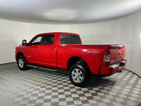 Used 2024 RAM 2500 Big Horn w/ Sport Appearance Package image 8