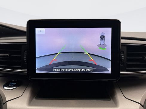 Used 2023 Ford Explorer XLT w/ Equipment Group 202A image 16