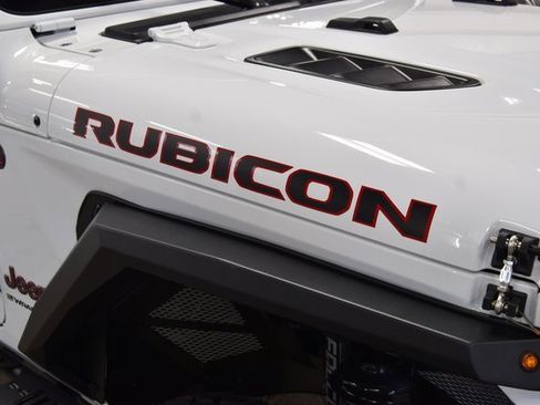 Used 2024 Jeep Wrangler Unlimited Rubicon image 15