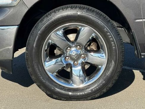Used 2019 RAM 1500 Tradesman w/ Tradesman SXT Package AWD/4WD image 23