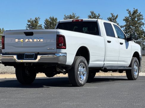 New 2026 RAM 2500 Tradesman AWD/4WD image 3