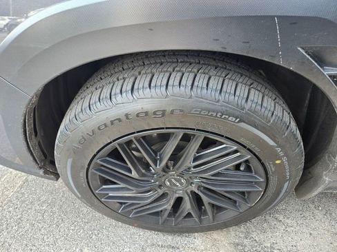 Used 2024 Subaru Crosstrek 2.5i Limited w/ Crosstrek Mirror Package image 4