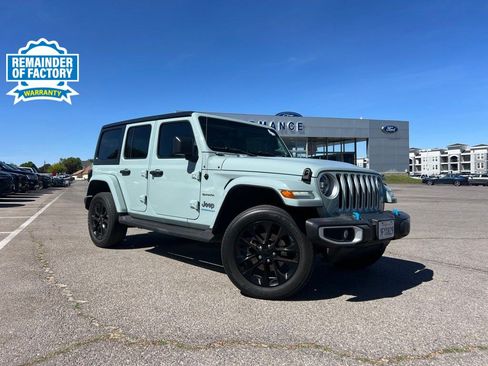 Used 2023 Jeep Wrangler Unlimited Sahara AWD/4WD image 1