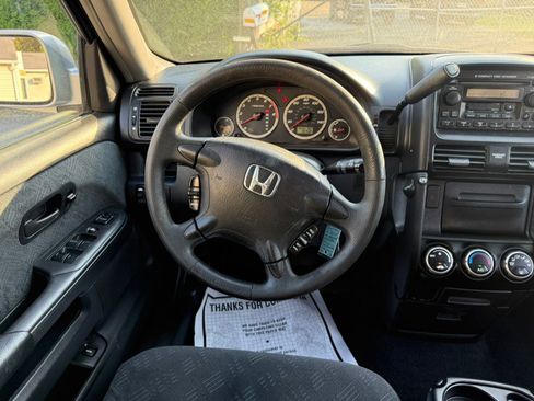 Used 2005 Honda CR-V EX image 30