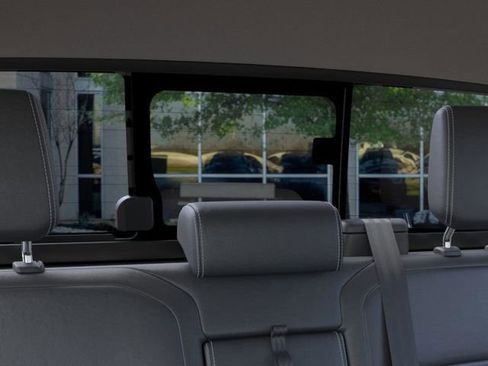 Used 2025 Ford Ranger Lariat w/ FX4 Off-Road Package image 22