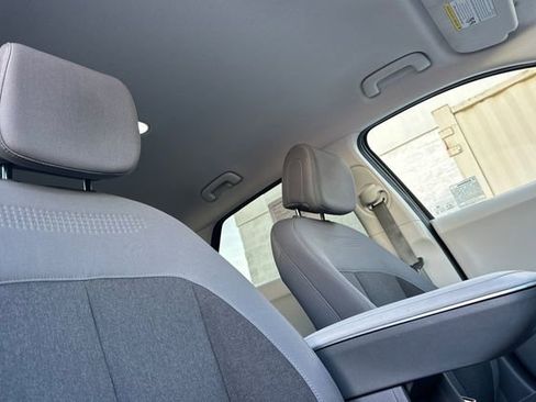 Used 2024 Hyundai Ioniq 5 SE image 18