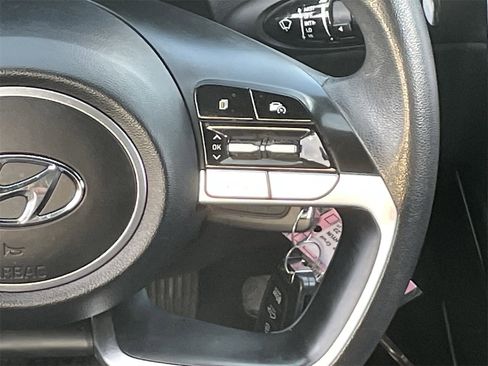 Used 2023 Hyundai Santa Cruz SE image 19