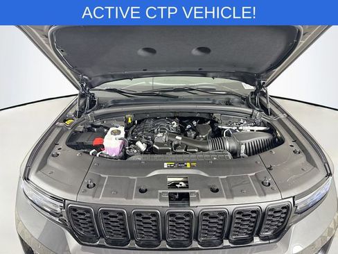 New 2025 Jeep Grand Cherokee Altitude w/ Trailer Tow Package image 30