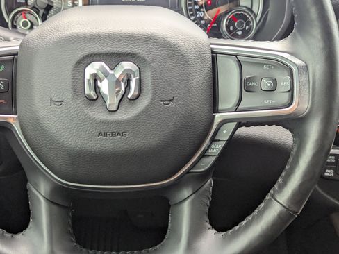 Used 2019 RAM 1500 Laramie image 22