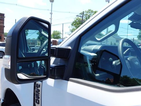 Used 2024 Ford F250 XLT w/ FX4 Off-Road Package AWD/4WD image 14