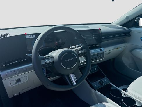 New 2026 Hyundai Kona SEL Premium FWD image 7