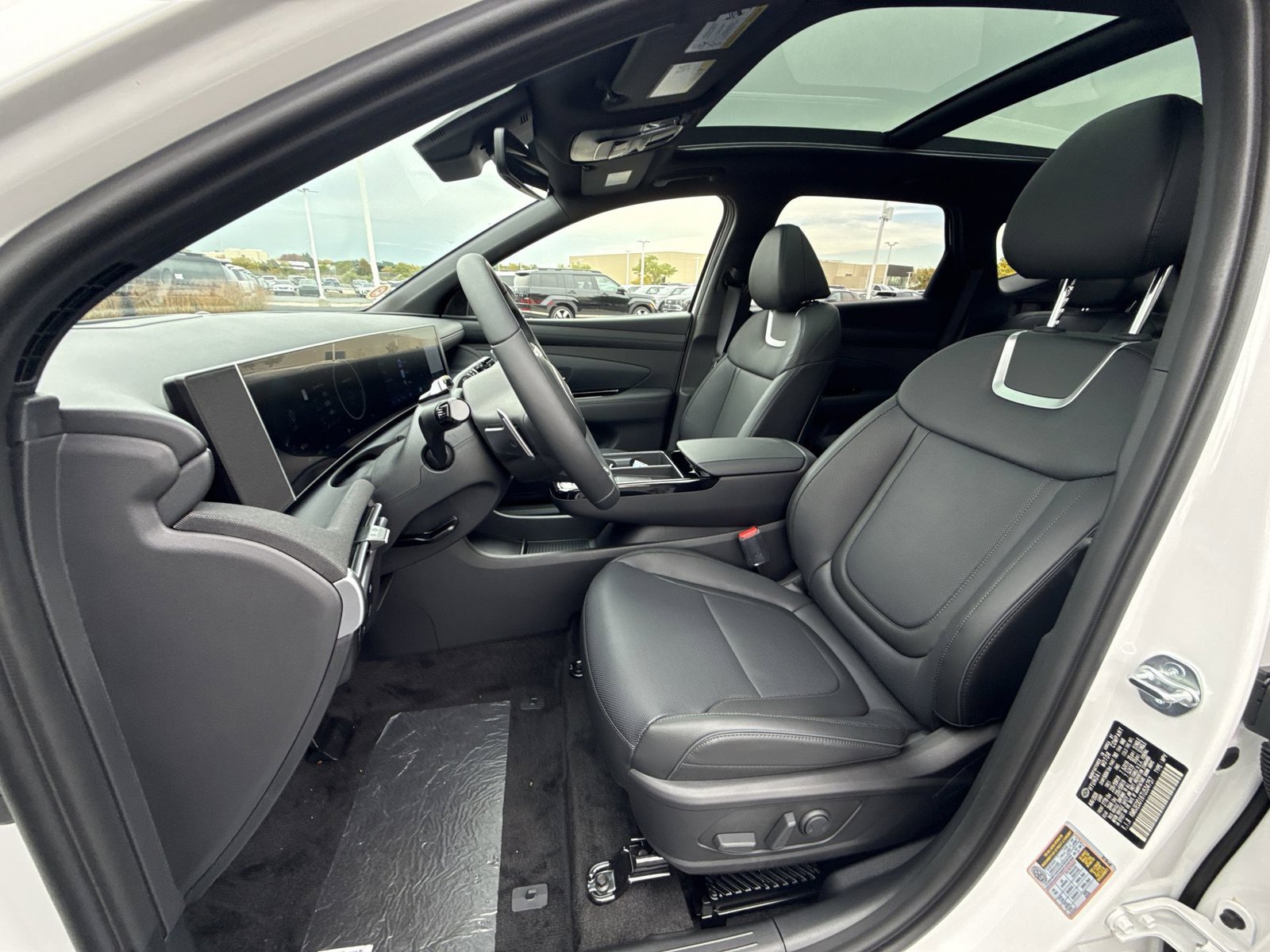 New 2026 Hyundai Tucson Limited AWD/4WD image 12
