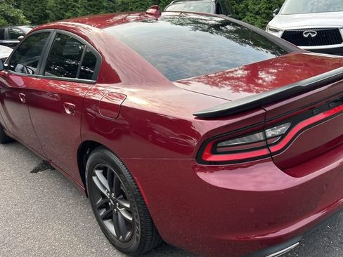Used 2019 Dodge Charger SXT w/ Blacktop Package AWD/4WD image 2