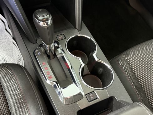 Used 2017 GMC Terrain SLE w/ Technology Package image 20