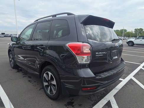 Used 2017 Subaru Forester 2.5i Premium w/ All-Weather Package AWD/4WD image 14