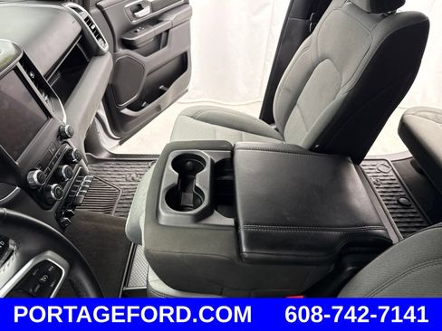 Used 2024 RAM 1500 Big Horn AWD/4WD image 23