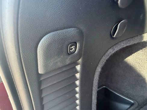 Used 2020 Jeep Grand Cherokee Limited image 37