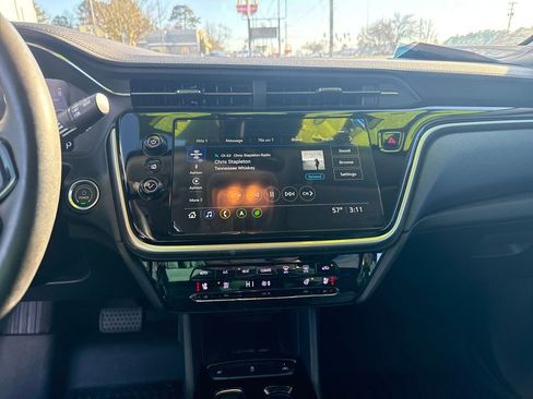 Used 2023 Chevrolet Bolt EUV Premier w/ Sun & Sound Package image 15