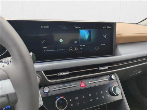 New 2025 Hyundai Sonata Limited image 13