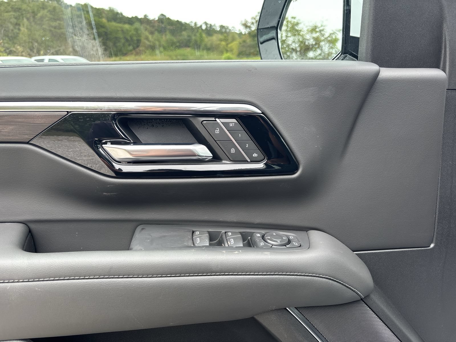 New 2027 Chevrolet Tahoe Z71 w/ Comfort Package AWD/4WD image 16