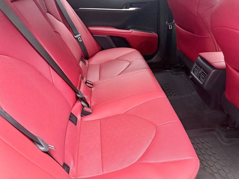 Used 2021 Toyota Camry XSE image 14