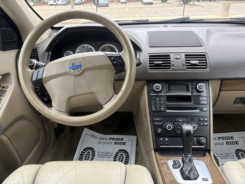 Used 2011 Volvo XC90 3.2 AWD/4WD image 19