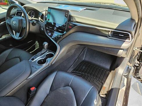 Used 2023 Toyota Camry XLE FWD image 21