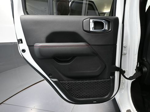 Used 2021 Jeep Wrangler Unlimited Rubicon w/ Dual Top Group image 37