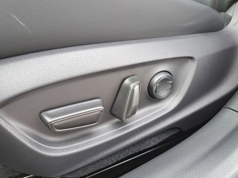 New 2026 Toyota Prius Plug-In Hybrid image 15