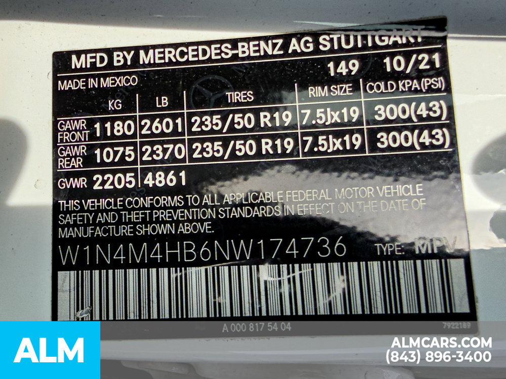 Used 2022 Mercedes-Benz GLB 250 4MATIC w/ Premium Package image 53