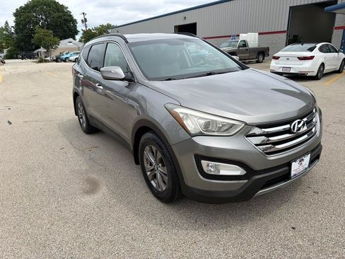 Used 2013 Hyundai Santa Fe Sport FWD image 2