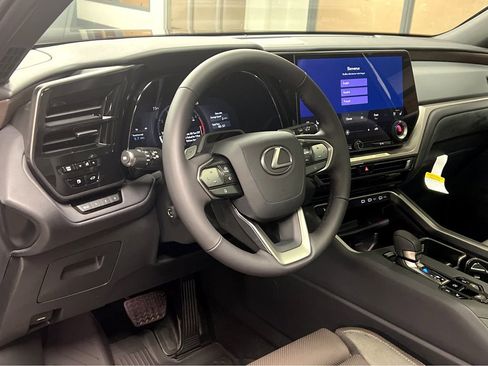 New 2026 Lexus TX 350 AWD image 39