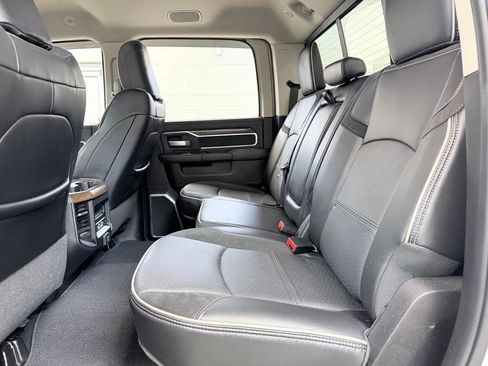 Used 2024 RAM 2500 Laramie AWD/4WD image 24