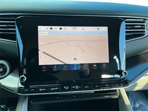 Used 2024 Jeep Wagoneer Base image 21