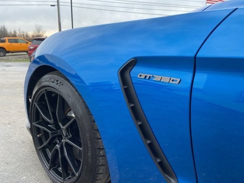 Used 2019 Ford Mustang Shelby GT350 w/ Technology Package image 9