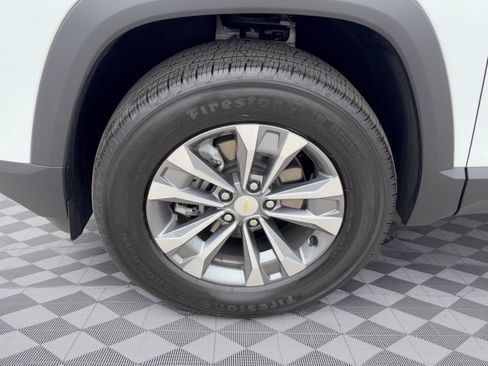 Certified 2026 Chevrolet Equinox LT w/ LPO, Floor Liner Package FWD image 13