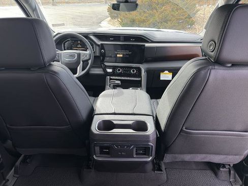 New 2026 GMC Sierra 1500 Denali w/ Denali Reserve Package image 13