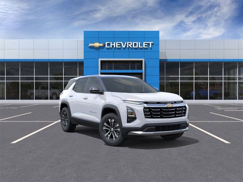 New 2026 Chevrolet Equinox LT w/ Convenience Package II image 1