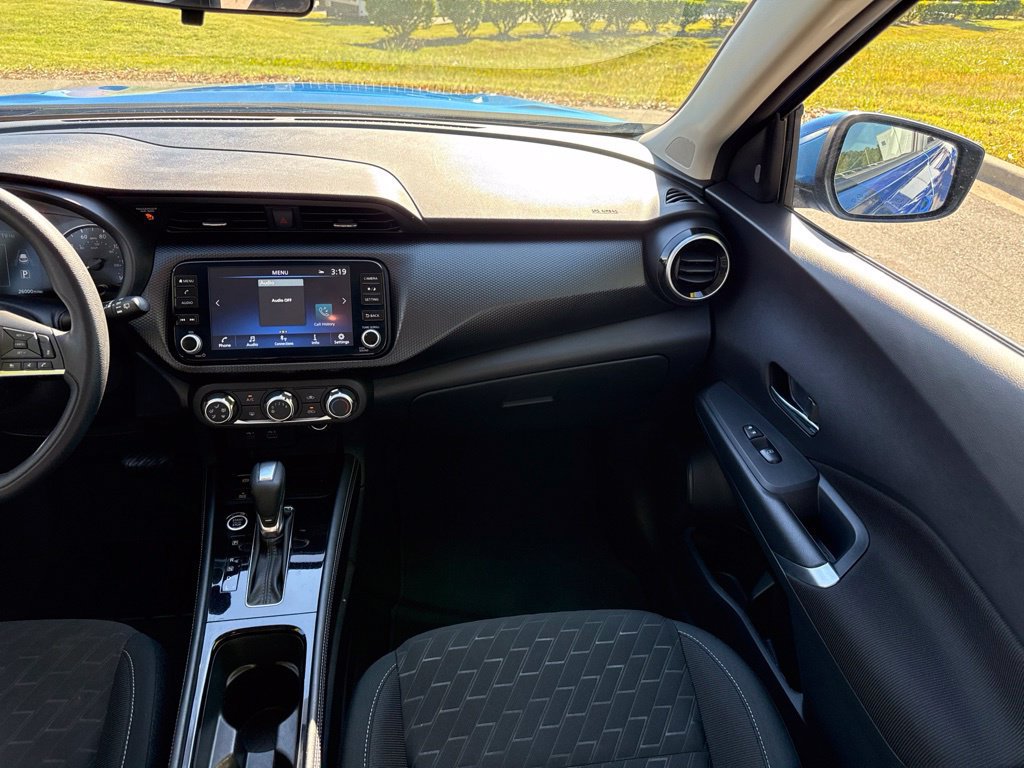 Used 2024 Nissan Kicks SV FWD image 20