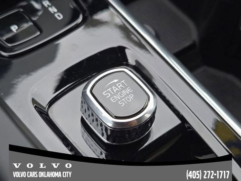 Certified 2026 Volvo XC60 B5 Plus w/ Protection Package Premier image 20