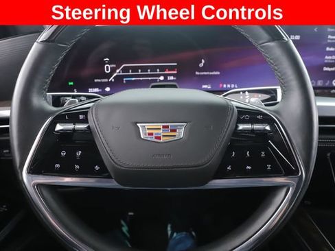 Used 2025 Cadillac Escalade Sport Platinum w/ LPO, Floor Liner Package AWD/4WD image 23