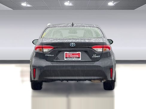 Used 2024 Toyota Corolla LE image 8