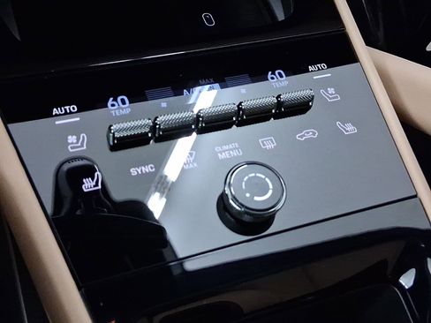 New 2026 Porsche Cayenne E-Hybrid image 25