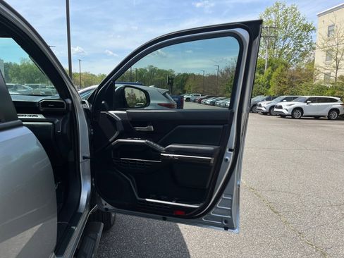 Certified 2024 Toyota Tacoma TRD Sport image 32