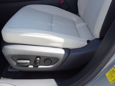 Certified 2024 Lexus RX 350 Premium w/ Accessory Package (Z1) FWD image 24