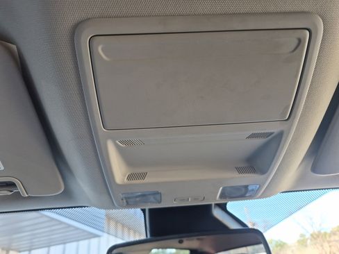 Used 2022 Ford Ranger Lariat w/ Equipment Group 501A High image 38