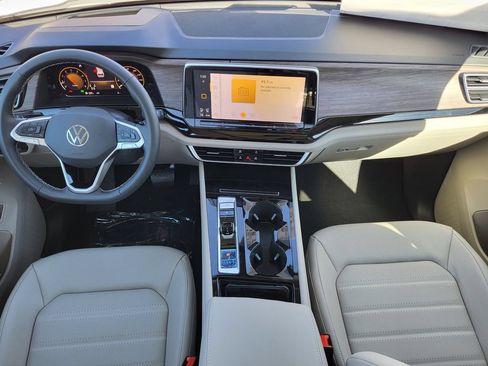 New 2026 Volkswagen Atlas SEL AWD/4WD image 15
