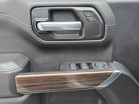 Used 2021 Chevrolet Silverado 1500 LT w/ Bed Protection Package AWD/4WD image 18