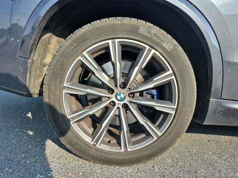 Used 2020 BMW X5 xDrive40i w/ M Sport Package AWD/4WD image 11