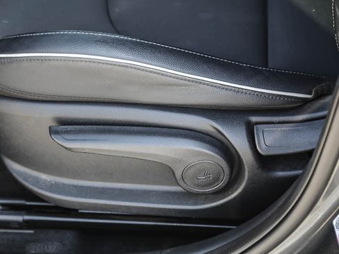 Used 2023 Kia Forte GT-Line w/ GT-Line Technology Package FWD image 18